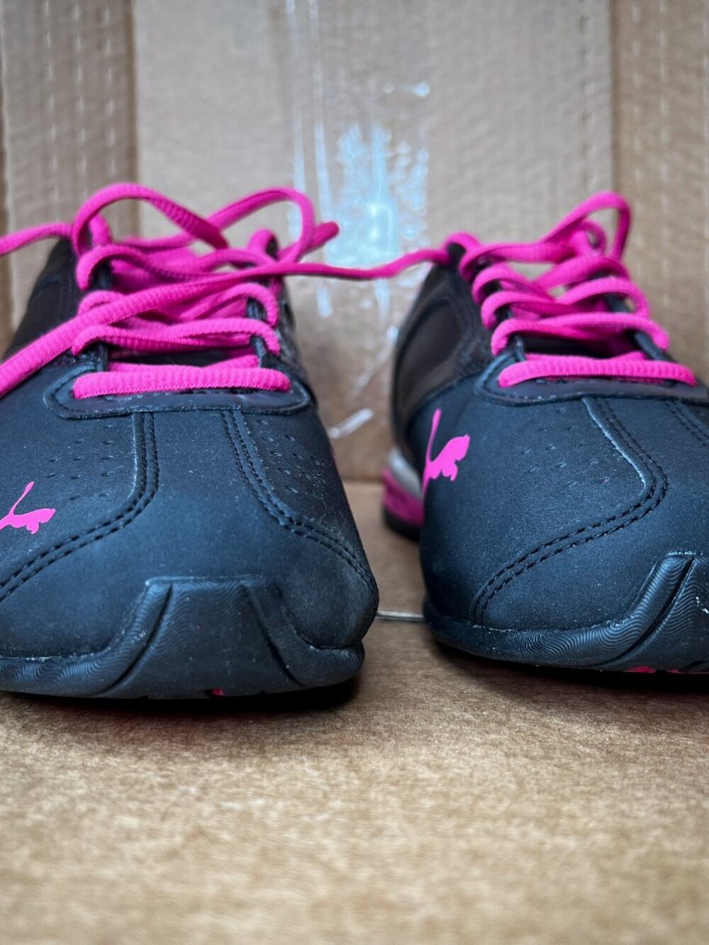 PUMA Tazon 6 FM Women’s Sneakers Size 8 Black Beetroot Purple VGC With Box - Picture 2 of 11